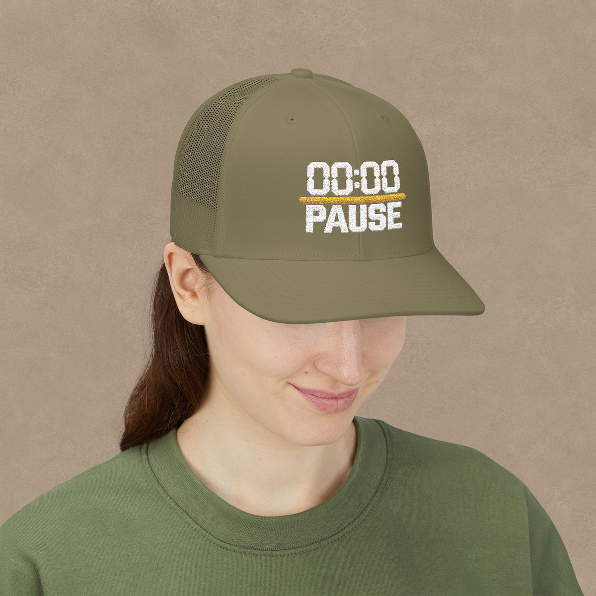 00:00 PAUSE Embroidered Snapback Trucker Cap